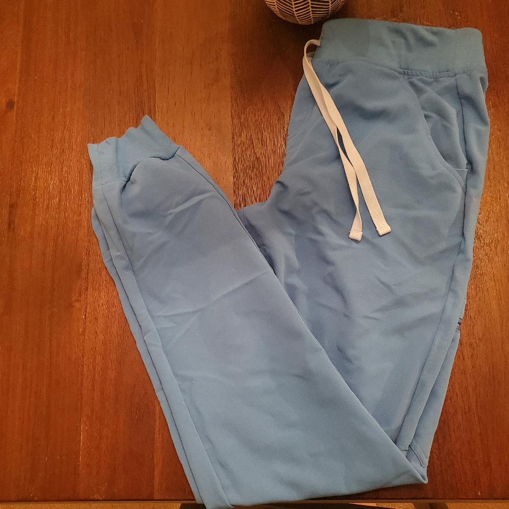 Figs zamora scrub pants